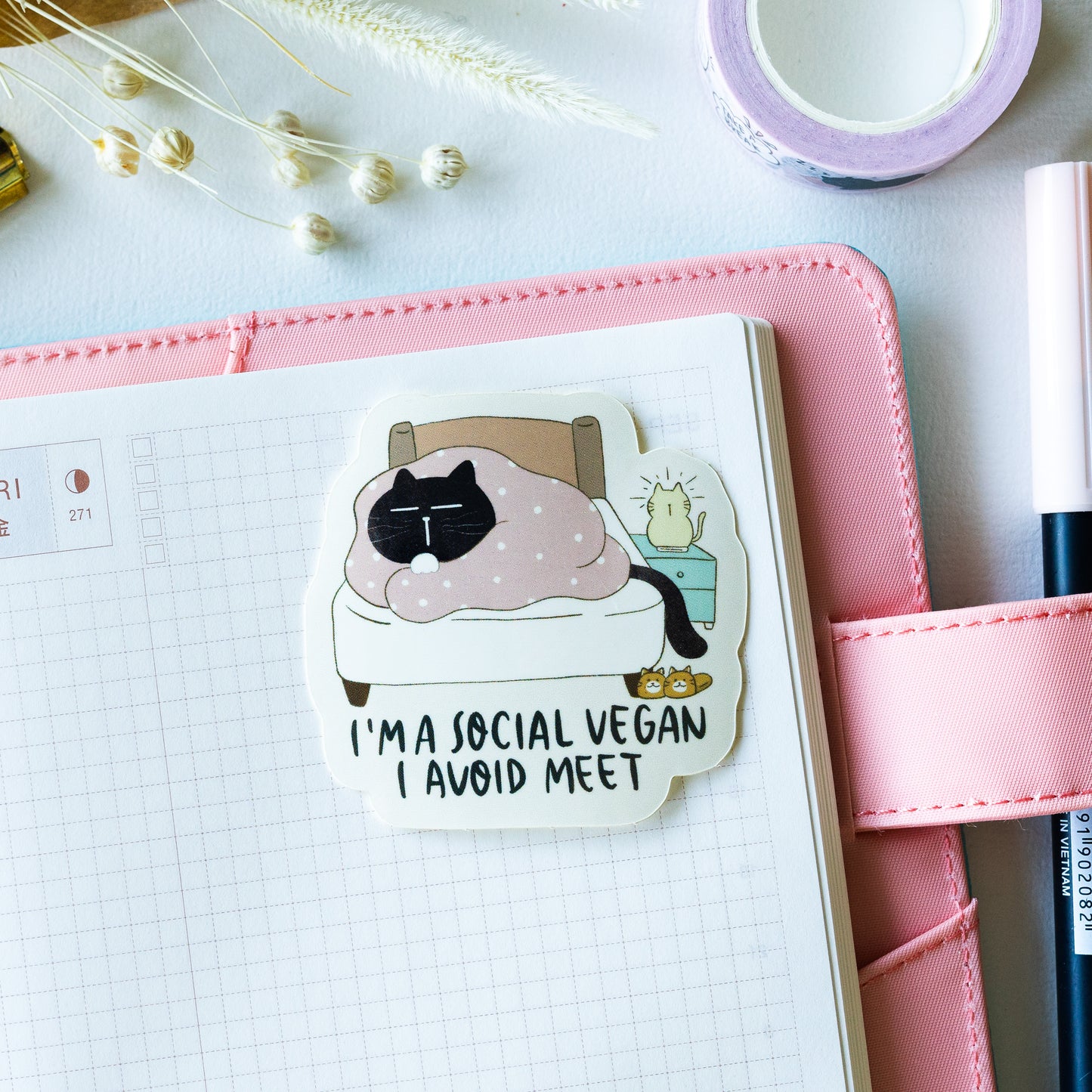 "I'm a social vegan, I avoid meet" Sarcastic introvert Mocha cat sticker for laptop